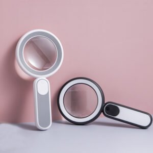 handheld magnifier